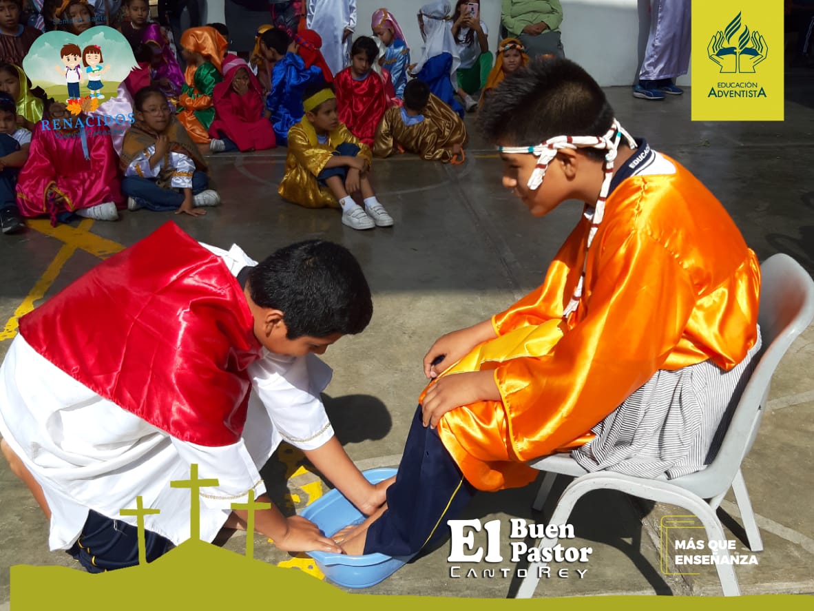 buenpastorcr's tweet photo. Dramatización en Semana Santa "Renacidos",  por nuestros alumnos del Nivel Inicial, Primaria y Secundaria de la 
IEA El buen pastor - Canto Rey
#SemanaSanta2019 
#Renacidos #EducaciónAdventista #MásQueEnseñanza https://t.co/gsz444t90M