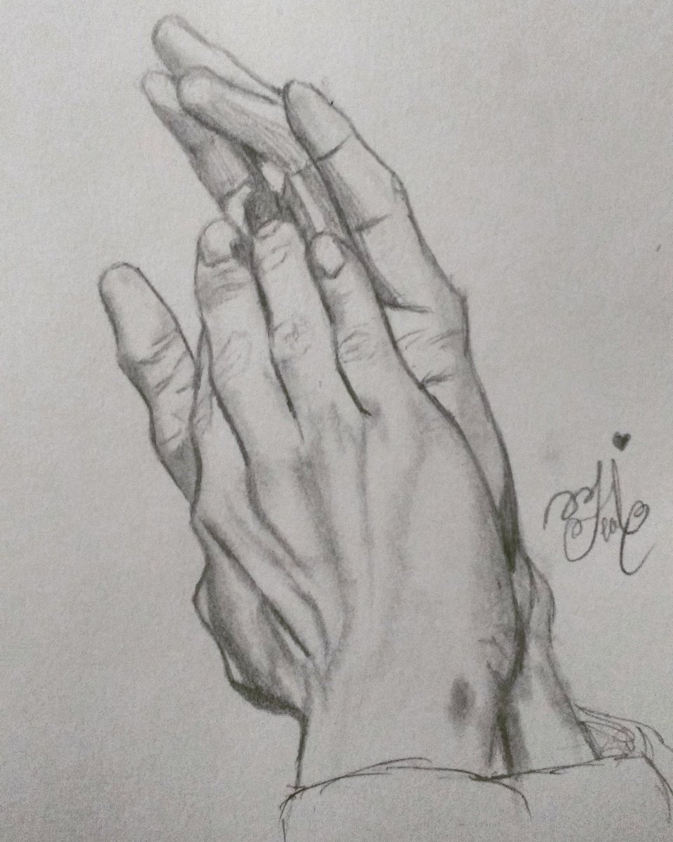 tealikines's tweet photo. LMAO I ATLEAST TRIED๐
.
.
.
#kpopfanart #shineefanart #์ค์ด๋
#SHINeeart #kpopart #ํค #key #hands #SHINeeKey #kimkibum #sketch #art #draw #traditionalart #sketchbook #pencilsketch #handsstudy #artist #fanart #SHINee https://t.co/eiCAjQlyLZ