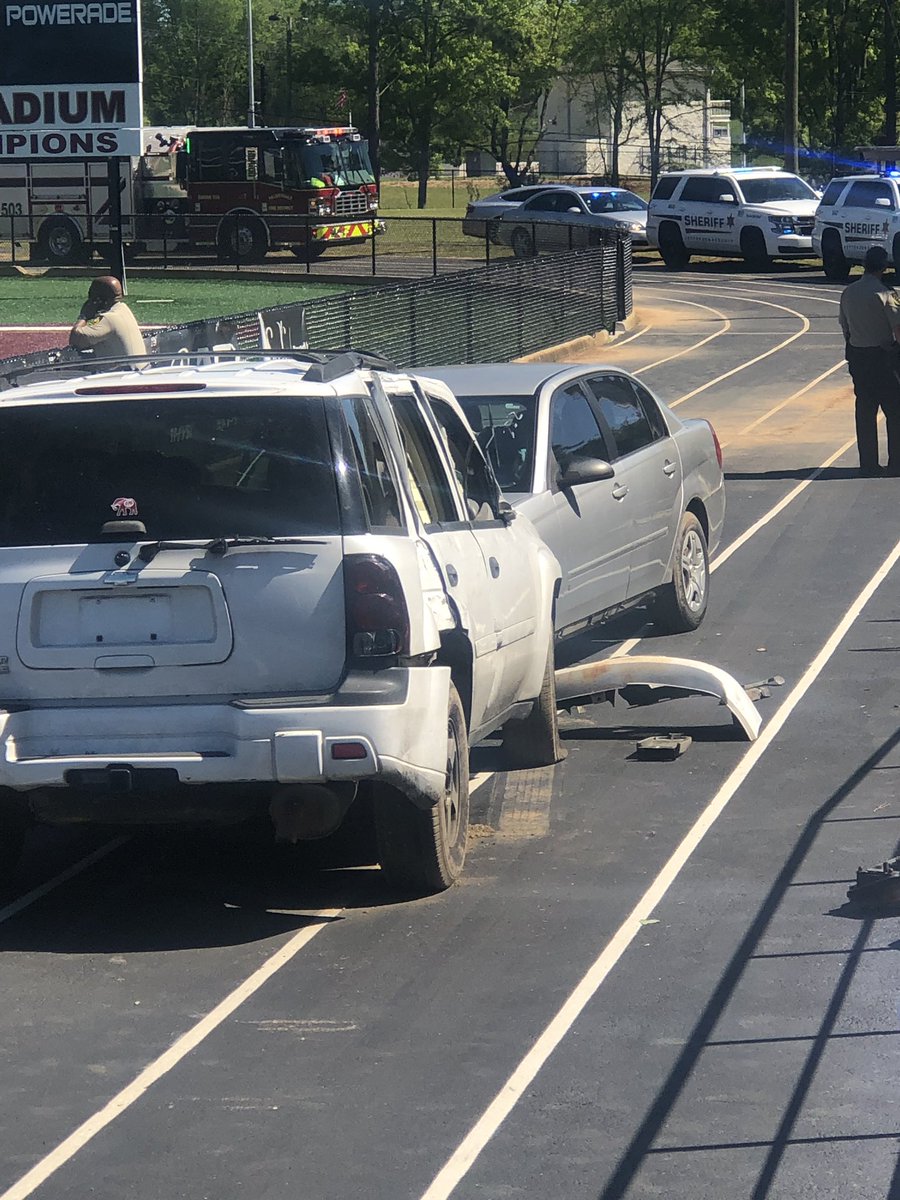 Thank you to our HOSA department, PV FX department, the Palmerdale Fire Dept, and the Jefferson County sheriff’s office in conjunction with Sheriff Pettway and our SRO Deputy Hall for their demonstration today on the dangers of driving under the influence.