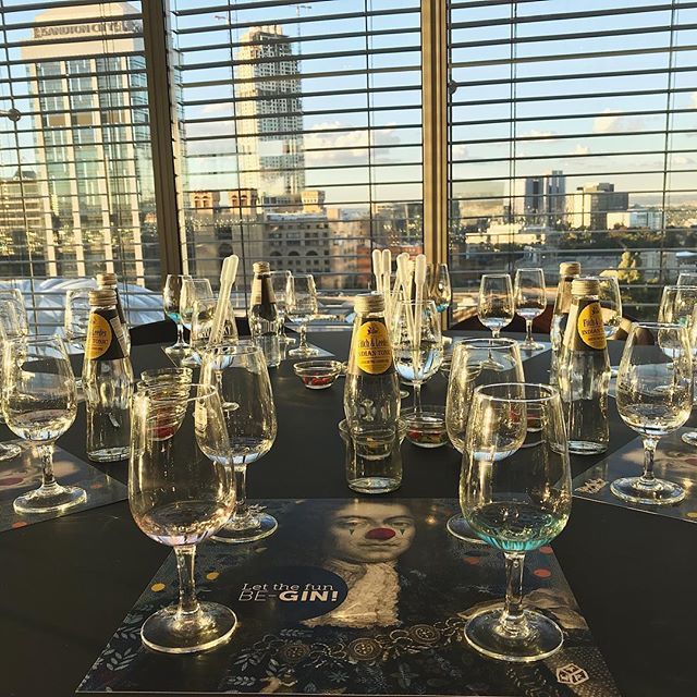 WhiskyRebels's tweet photo. Letting The Fun Be-GIN Sandton style 👌🏼 https://t.co/q8qIiXZZ56
