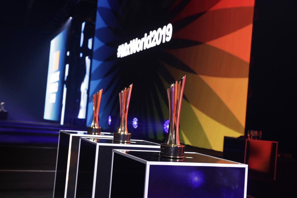 Mendix's tweet image. Now it&apos;s time for your #MxHacks award ceremony! What makes a hackathon so fun? &quot;There is much joy in #making something!&quot; - @JohanDenHaan. Great job to all the teams who participated! Go Make It!