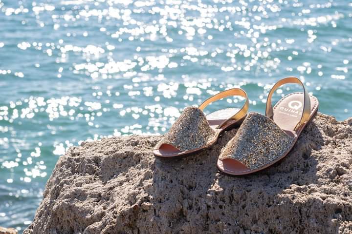 QuinasShoes's tweet photo. Repite conmigo... ¡Merezco unas QUINAS, merezco unas QUINAS...! 

 https://t.co/1eMWTrFv52

#menorquinas #shoes #moda #spring #style #design #outfitoftheday #fashion #Tendencias https://t.co/YBEm3ZQSee
