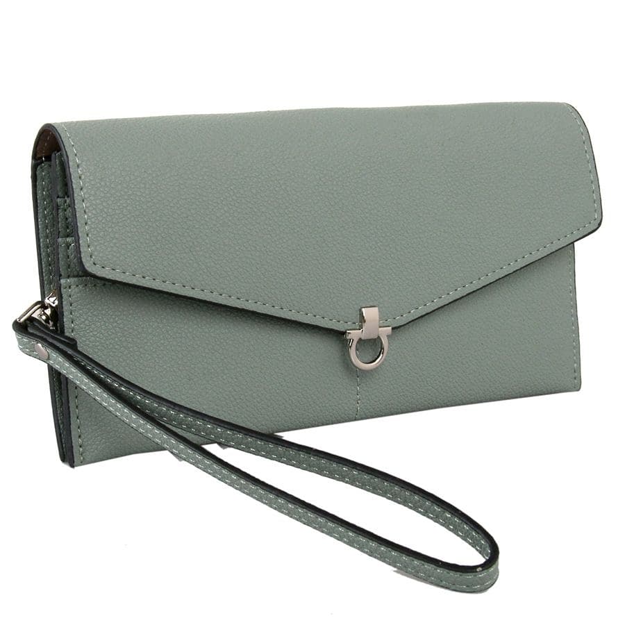 AccessoriesFAB's tweet photo. We offer FREE DELIVERY on all orders 😊 check out our website at https://t.co/ooB9taimRF #ATsocialmedia #redcuckoolondon #redcuckoo #designerhandbags #designerpurses #WomeninBusiness #bloggers #fashionbloggers #ATSocialMedia #ATsocialmediaRT https://t.co/I8ZFWsEh8t