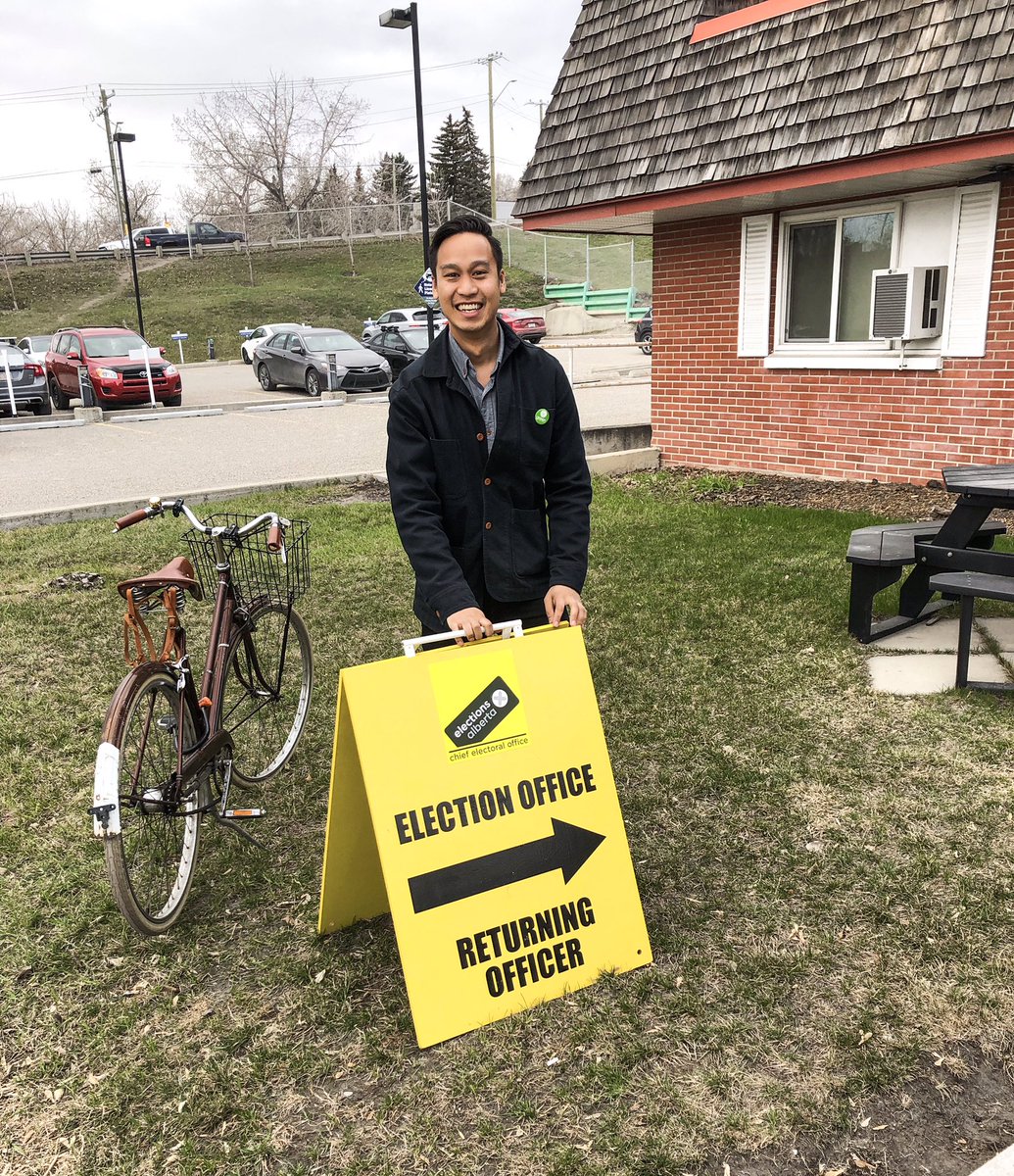 thana4yyc's tweet photo. Today’s the day! My team and I have been campaigning for over a year in the riding of Calgary-Mountain View. We campaigned using respectful dialogue and shared our vision of a sustainable economy and environment. If you haven’t voted yet, please consider voting for me! #ABVote https://t.co/aJoGyj70Em