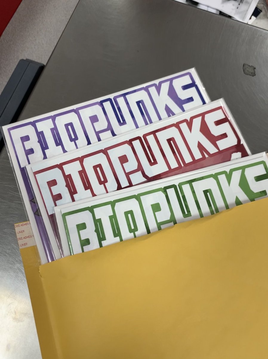 BioPunksComic's tweet photo. Nothing like shipping out fresh prints of #BioPunks to a supporter ππ½ππ½ππ½ #TeamBioPunks #IndieComic #Comic #ComicBooks https://t.co/1wfbYuWIl2