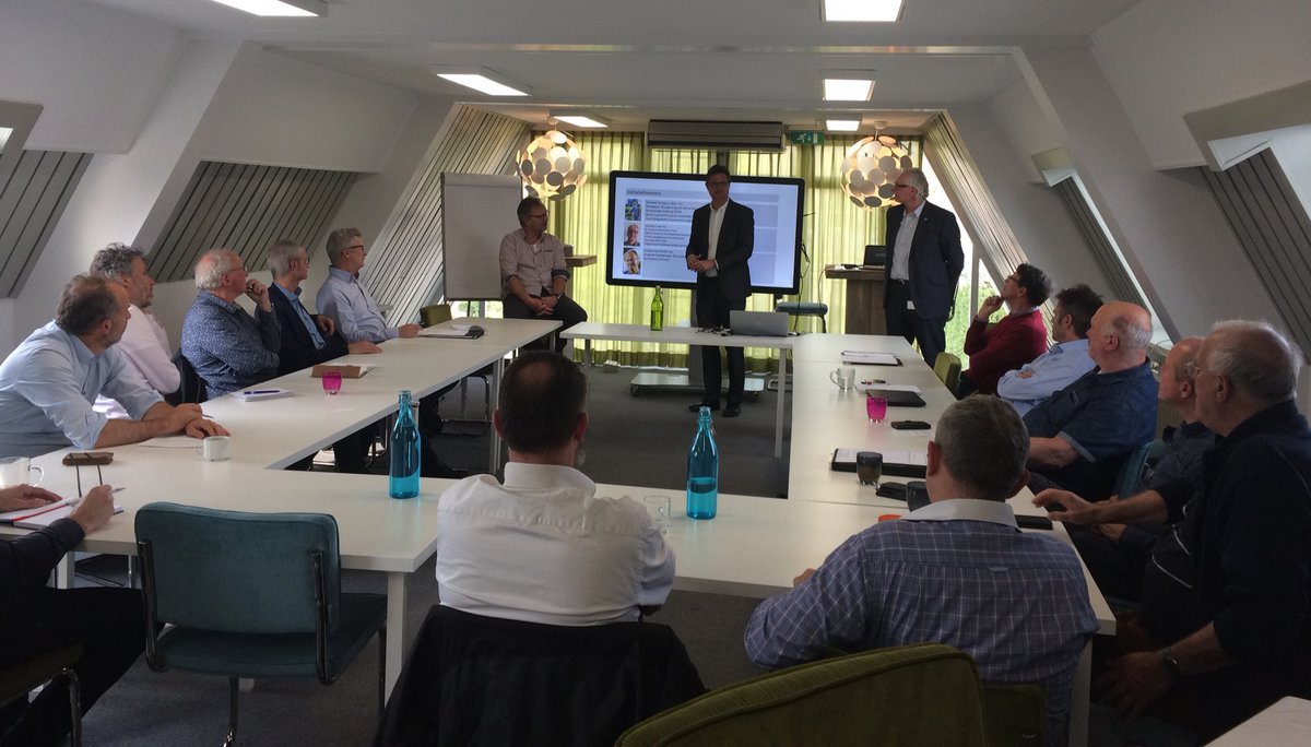 Volle zaal register energieconsulenten (rea) denken na over hun rol bij #energietransitie in samenwerken, aandacht en meerwaarde <a href="/FedECNL/">FedEC</a> <a href="/PHOEopleidingen/">PHOE</a> <a href="/Ensoc/">Ensoc.nl</a>