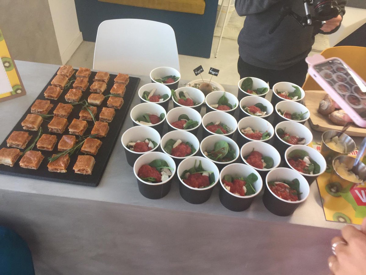 Zespri_es's tweet photo. Creando y disfrutando al máximo... #zesprithinklab https://t.co/eietVLQqYp