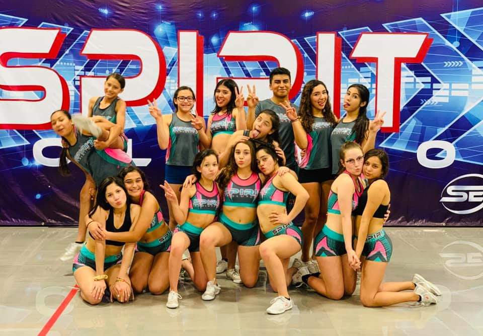 Mrs_G314's tweet photo. Season 3 is looking good! To be the best you have to train with the best and your looking at them!!! Come try out for season 3!!! #spiritevolutioncheer 
#allthetalentunderoneroof https://t.co/fv15DzxxKl