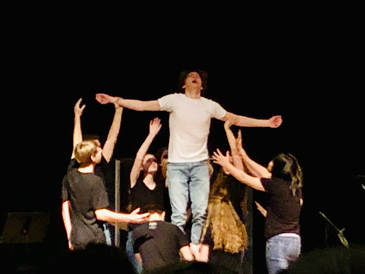 Our sin is great. His love is greater. Easter chapel was filled with praise, worship and remembering Christ died for our sins, but rose again! Thankful we can say the name of Jesus at CSCS! ✝️🙏🏻#spotlightdrama #cscslions #Easter