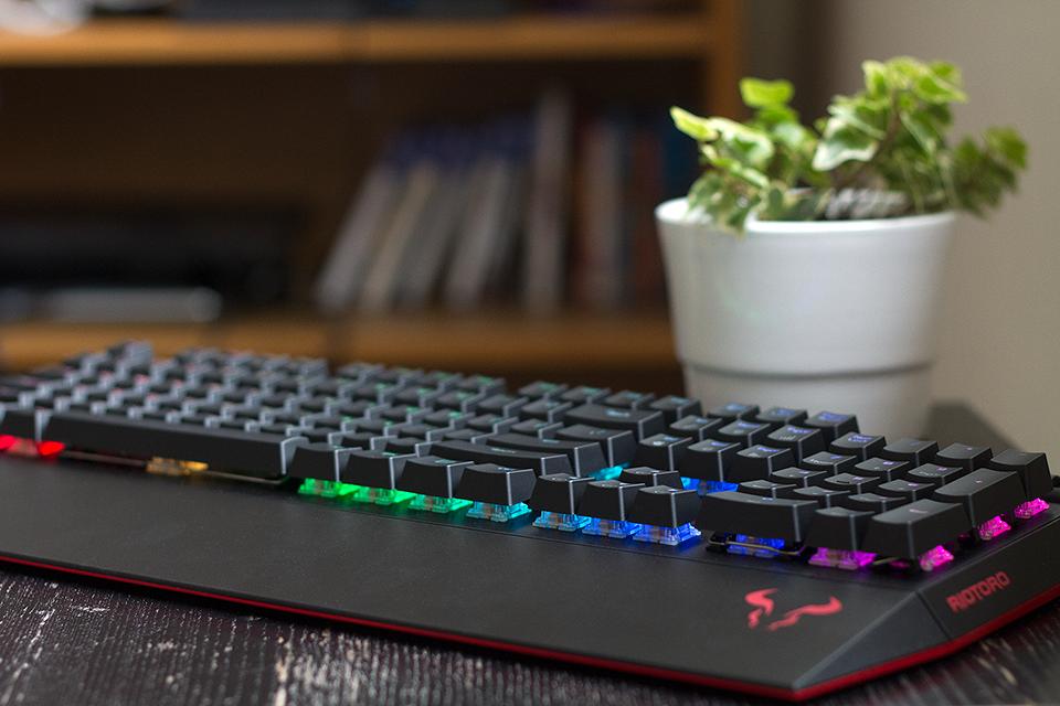 What is your favourite piece of your gaming setup? For us, it is the RIOTORO Ghostwriter Prism keyboard!