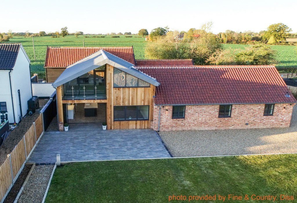 WCP_Suffolk's tweet image. What&apos;s involved in converting an agricultural building into a dwelling, and what are Class Q Permitted Development Rights? We explore these topics on the Whiworth website: wcp-architects.com/2019/04/conver… #Architecture #BarnConversion #BuildingConversion