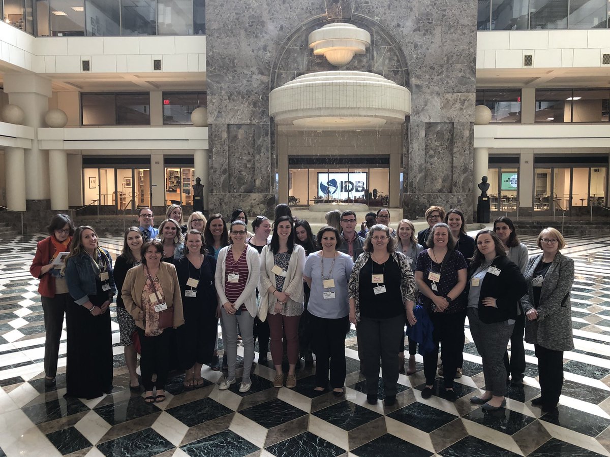 LuisSimonTWITT's tweet photo. Today, as part of @the_IDB #VisitorsProgram we received a wonderful group of #Art and #Technology teachers from #Maryland @aacps_ib #MyIDBvisit https://t.co/1P5CV7mcjA