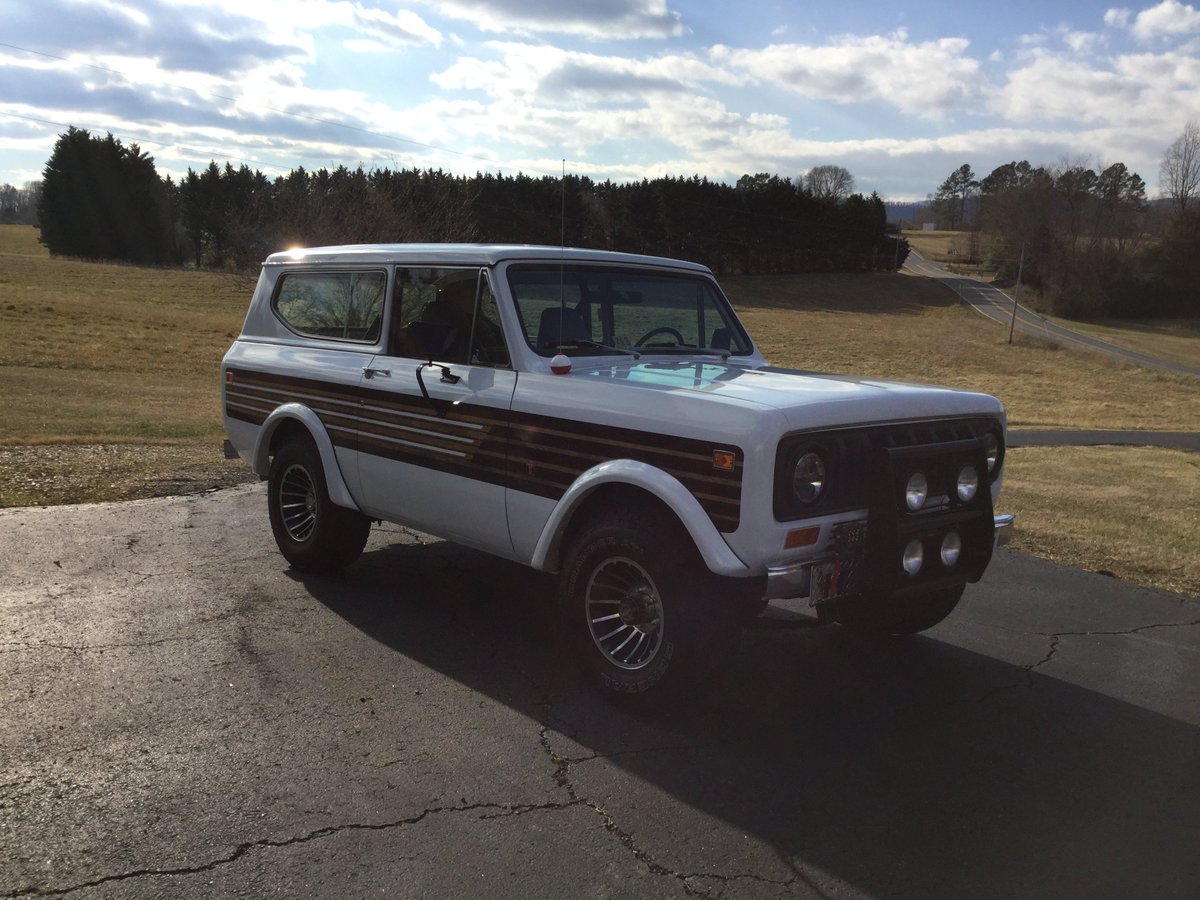 #minescoolerthanyours   <a href="/DesignEngInc/">DEI - Design Engineering Inc.</a> 1979 Scout