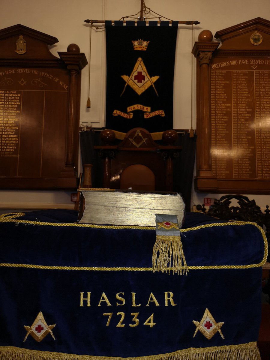 DWLawrence67's tweet photo. Supporting @DFootless on his visit to Haslar Lodge in Gosport with @always_steward @david7852MBE @JohnDonoghue7. Another great @HantsMason night in prospect https://t.co/fTvRZhdmyy