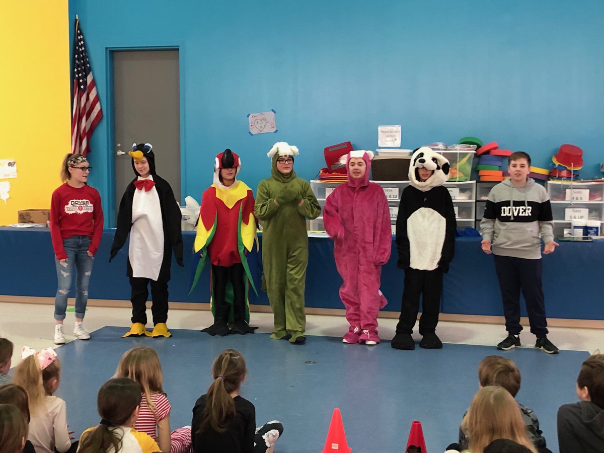 Great job presenting “Smoking Stinks” to the entire 2nd grade at Garrison Elementary today! Wednesday Night Team@DoverY2Y