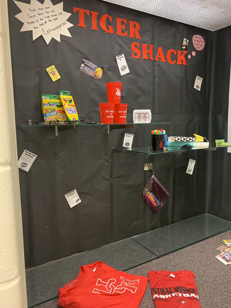 MrsSommerWMS's tweet photo. Reminding students of what they can earn by being Respectful, Responsible, and Safe with our Tiger Shack display. Keep up the great work WMS! #TigerWMS #WMSBuildingExcellence https://t.co/ErKo9JMA9a