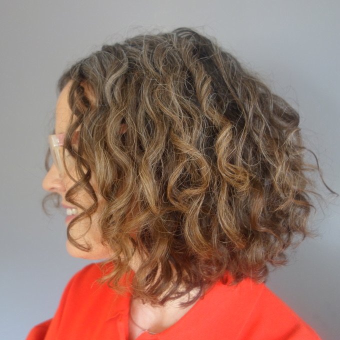 My Reversing #Alopecia Preview Class is tonight. Drugs are NOT the answer. I used to be 1/3 bald. My clients and course participants are growing hair, including eyelashes and eyebrows. bit.ly/2Dbylqa #alopeciaareata #hairloss