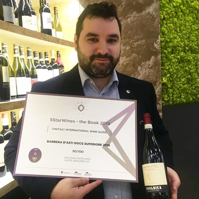 I had the honour to represent Araldica holding 5 Star Wines diploma during last Vinitaly. Barbera Is in my blood 🍷 bit.ly/2VMk62w