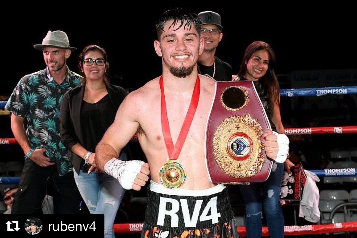 CBNPromotions's tweet photo. Happy Birthday to @rubenv4 ๐๐๐๐๐ Wishing you the very best today! #FelizCumpleaรฑos
@thompsonboxing @bannerboxing
.
.
.
.
.
.
#itsyourbirthday #happybirthday #thompson #thompsonboxingpromotions #boxeo #boxing #hurtbusiness #southpaw https://t.co/wp0TPJ3han