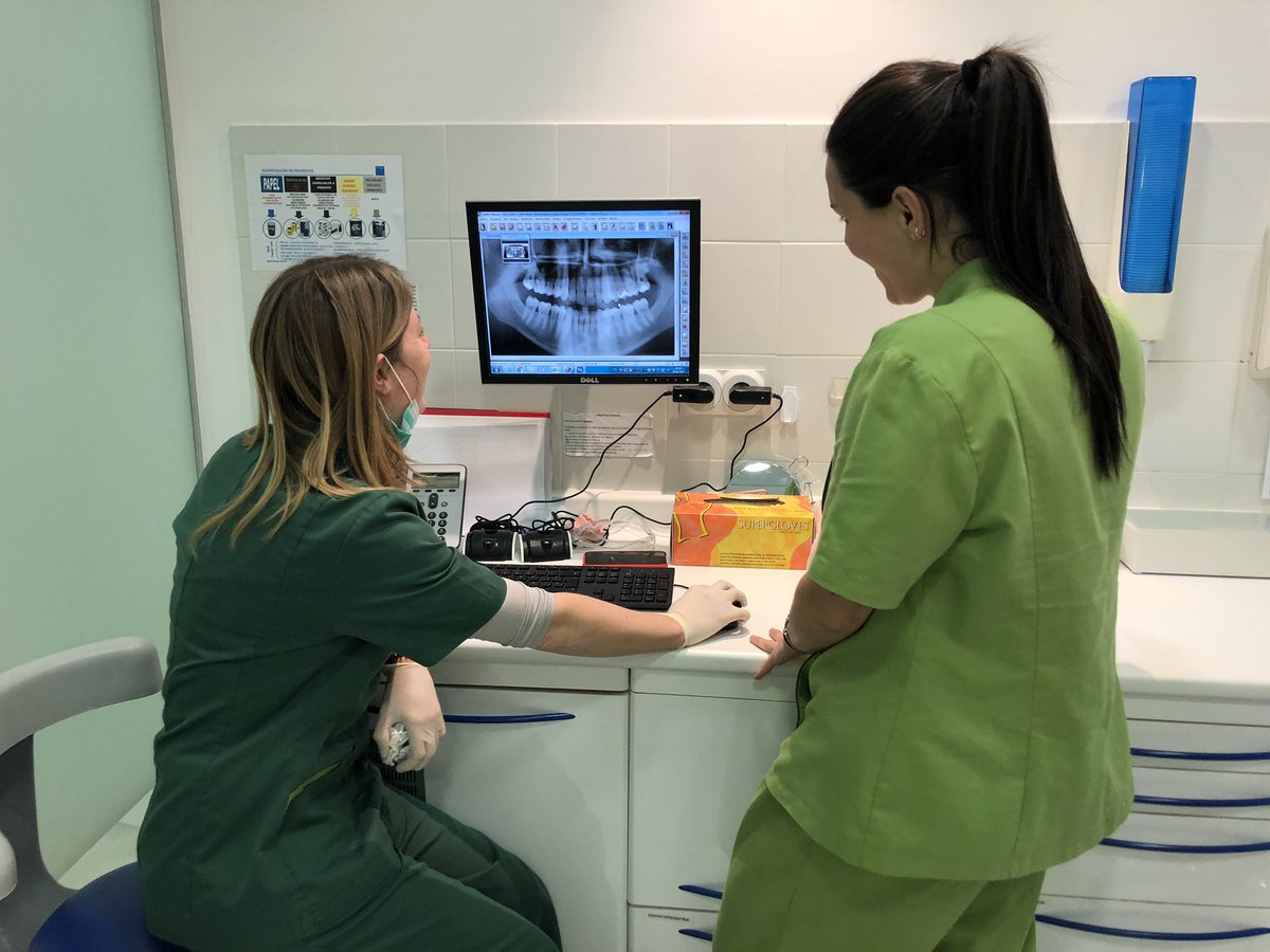 La salud dental influye en el rendimiento deportivo. Importante hacerse una revisión cada 6 meses. Seguimos con el reto #sanitaschallenge. Menos de dos semanas para la Titan Desert con el team <a href="/sanitas/">Sanitas</a> 💪🏽🔜🚵🏻‍♂️