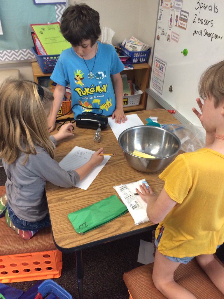 KightAmanda's tweet photo. We are making Butter Cream frosting and lemonade! What better way to incorporate measurement and sequencing? #CurrituckK12 https://t.co/FfvixObvZ6