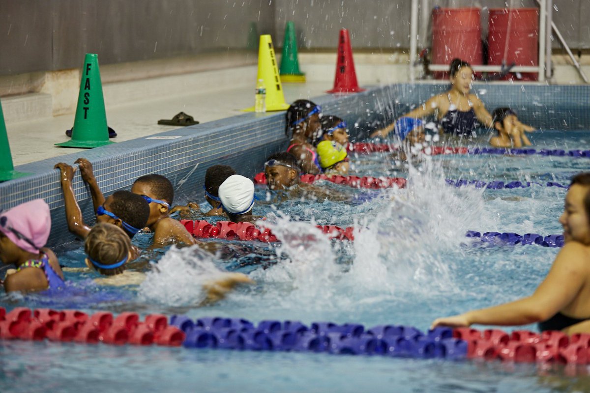 wecanswimphilly's tweet photo. Thank you @spreetail for helping us provide free swim lessons to more kids and for capturing some great moments from lessons!
@wearespreetail #swimlessons #wecanswim https://t.co/KqTLZeNIdd