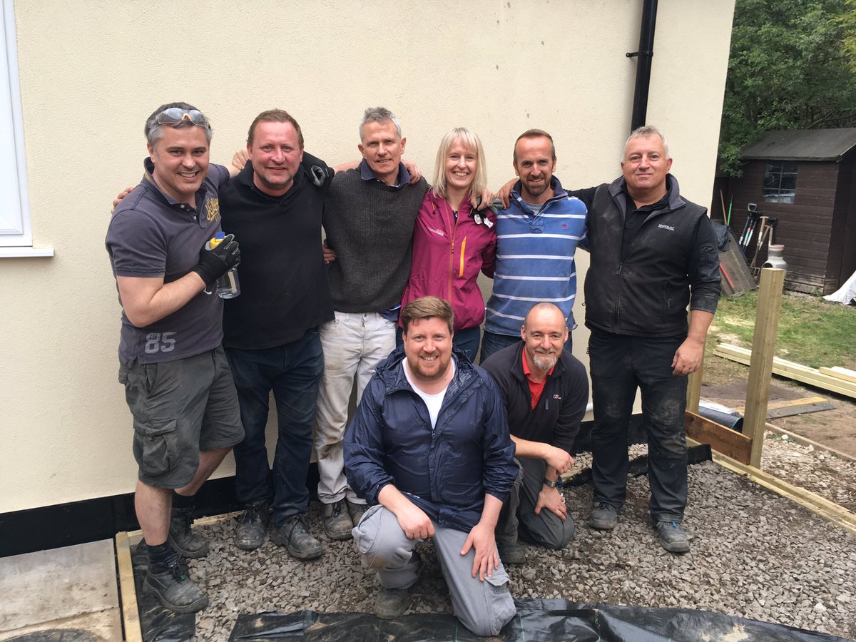 Team Aviva after a hard days work building a new garden for Cameron for <a href="/WellChild/">WellChild</a>. Back again tomorrow to complete the job 👍