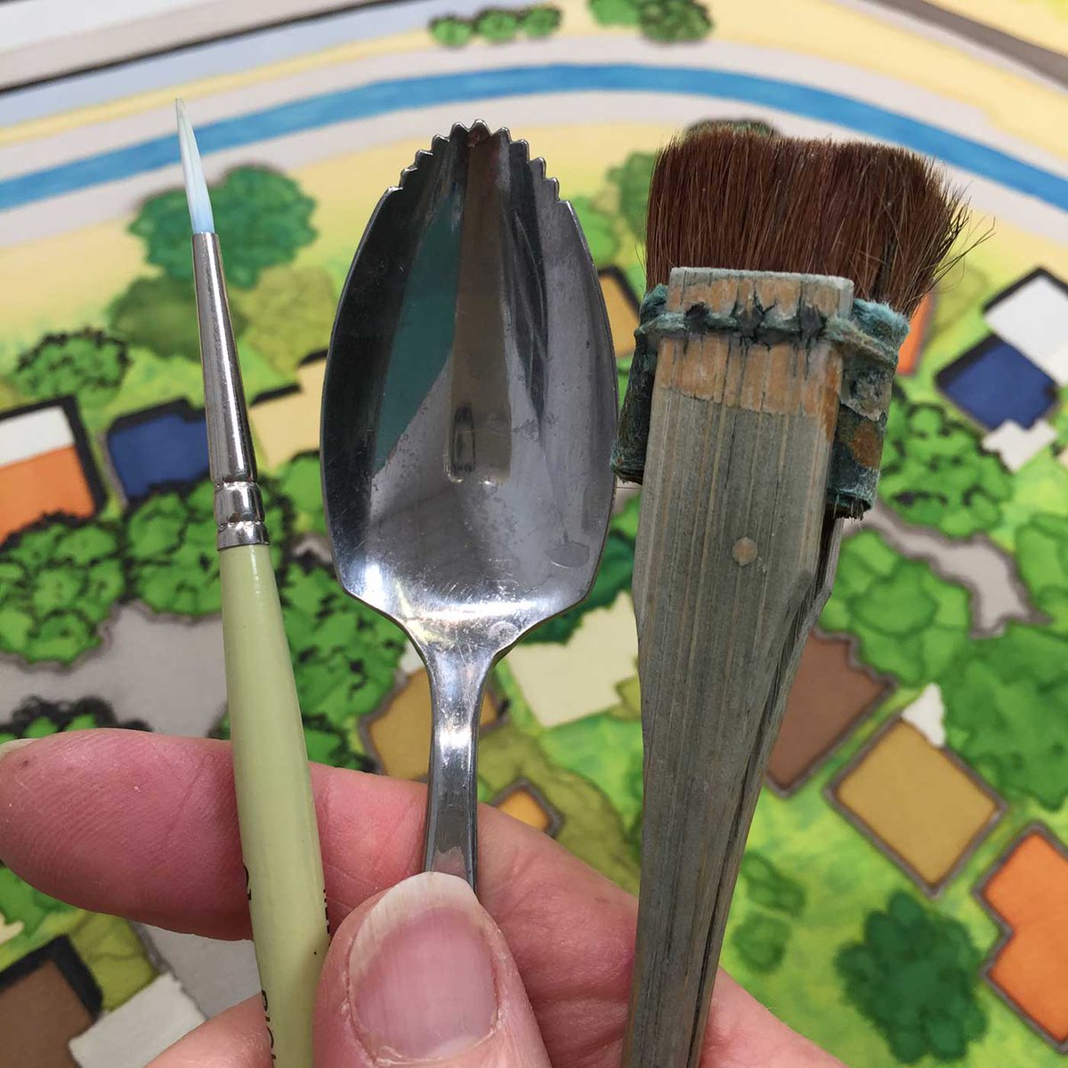 lindagassart's tweet image. Some of my #favoritetools in the studio: No. 1 #watercolorbrush for painting thin lines of dye,  #grapefruitspoon for closing safety pins when basting together fabric layers, #Surikomibake (Japanese #horsehair brush) for blending gradations of dye. #artistlife #artiststudio