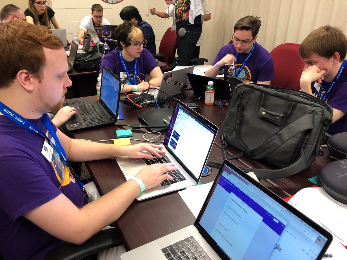 SuitsBUEarth's tweet photo. “Start procedure.” #nasaCodes #NASASUITS @NASA_Johnson @NASAedu @bradleyu #bradleyU https://t.co/Eh7FsRJTYA