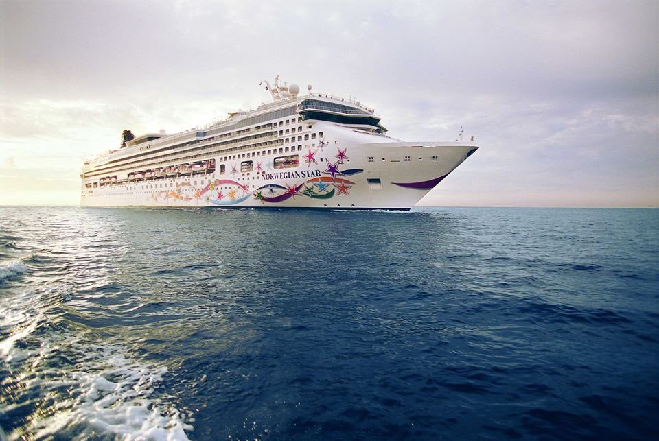 AzureEscapesUK's tweet photo. 17nt Transatlantic to Miami was £1699 NOW fr just £1199!
Message for further information!

Departs 21st November 2019
14nt full-board repositional cruise aboard the Norwegian Star 
✈️ Includes return flight 
1nt Barcelona 2nt Miami https://t.co/qCukOSllnC