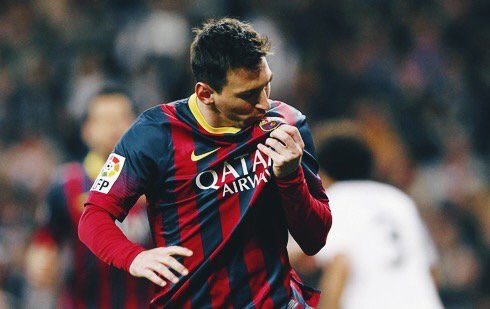 _Jay54's tweet photo. "بدوني ، سيكون برشلونة هو نفسه ،
وبدون برشلونة .. لن أكون شيئاً."

-الافضل في التاريخ ليونيل ميسي♥️ https://t.co/zeg0ai8Sh0