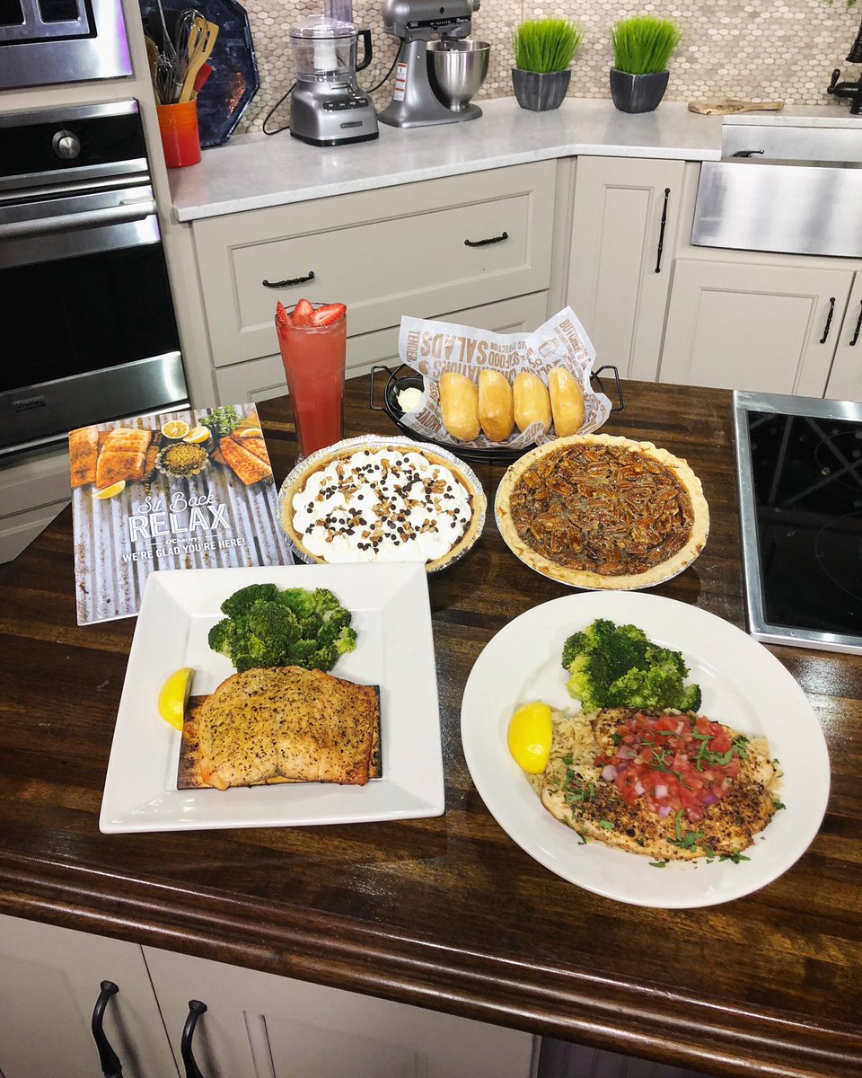 Our friends at @ocharleys stopped by <a href="/TODAYINNASH/">TODAY in Nashville</a> to talk all things food and fundraising for @2HarvestmidTN. And now we’re ready for lunch 😋