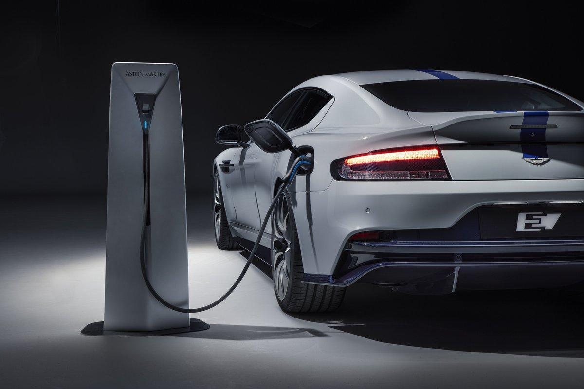 Top speed for Aston Martin Rapide E is 155mph, with a sub-4.0 second 0-60mph time and a 50-70mph time of just 1.5 seconds. Rapide E will deliver its performance in a consistent and repeatable way as would be expected from a traditional Aston Martin product

#AstonMartin #RapideE