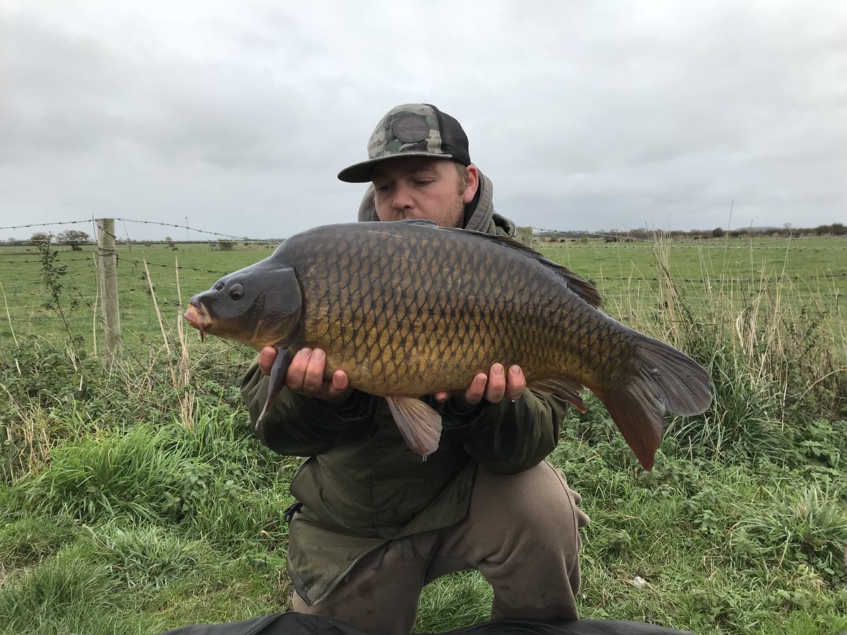 Jwardcarpangler's tweet photo. @ActiveBaitsHull @HullAngling @HullParticle @carpcouture @godmapva https://t.co/4XZl1CqlWa