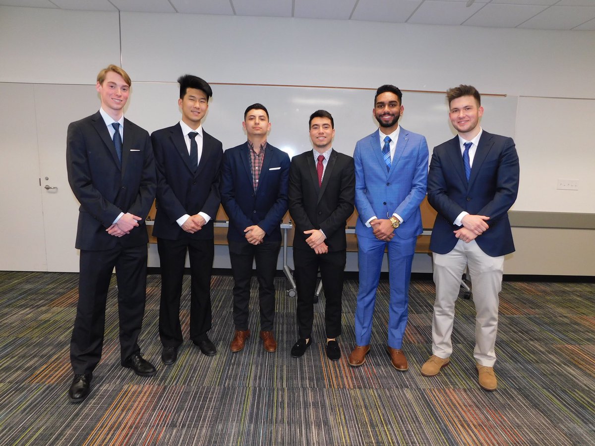 utddelts's tweet photo. KAPPA CLASS! Congratulations on officially being initiated into the brotherhood. Beyond grateful you guys have committed yourselves to lives of excellence! #RahRah https://t.co/MlJO39Azqs