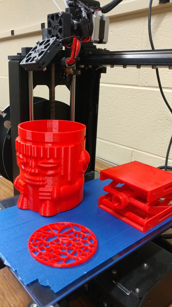 GC_ISU's tweet photo. Have you ever tried to take a flat image &amp; print it out 3 dimensionally. In TEC 257 the GC students work with the 3D Printer to create all kinds of great products like these shown here!
#3DPrinting #ISU #Redbirds #GC #LoveYourMajor #DepartmentofTechnology #TryItTuesday https://t.co/DYxfE4akqw
