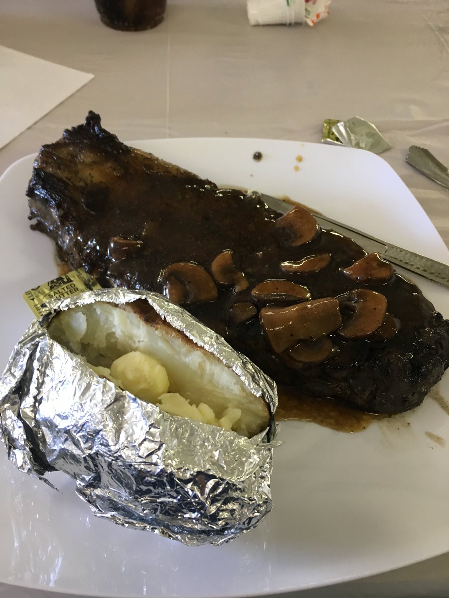 ArrowTransGroup's tweet image. Winner, winner, steak dinner! This Saturday we had our quarterly safety meeting. Our two winners for our safety contest were Darrell and Jeff, both with a 100% score! Our top 50% of drivers dined on delicious steak cooked by Chef David.