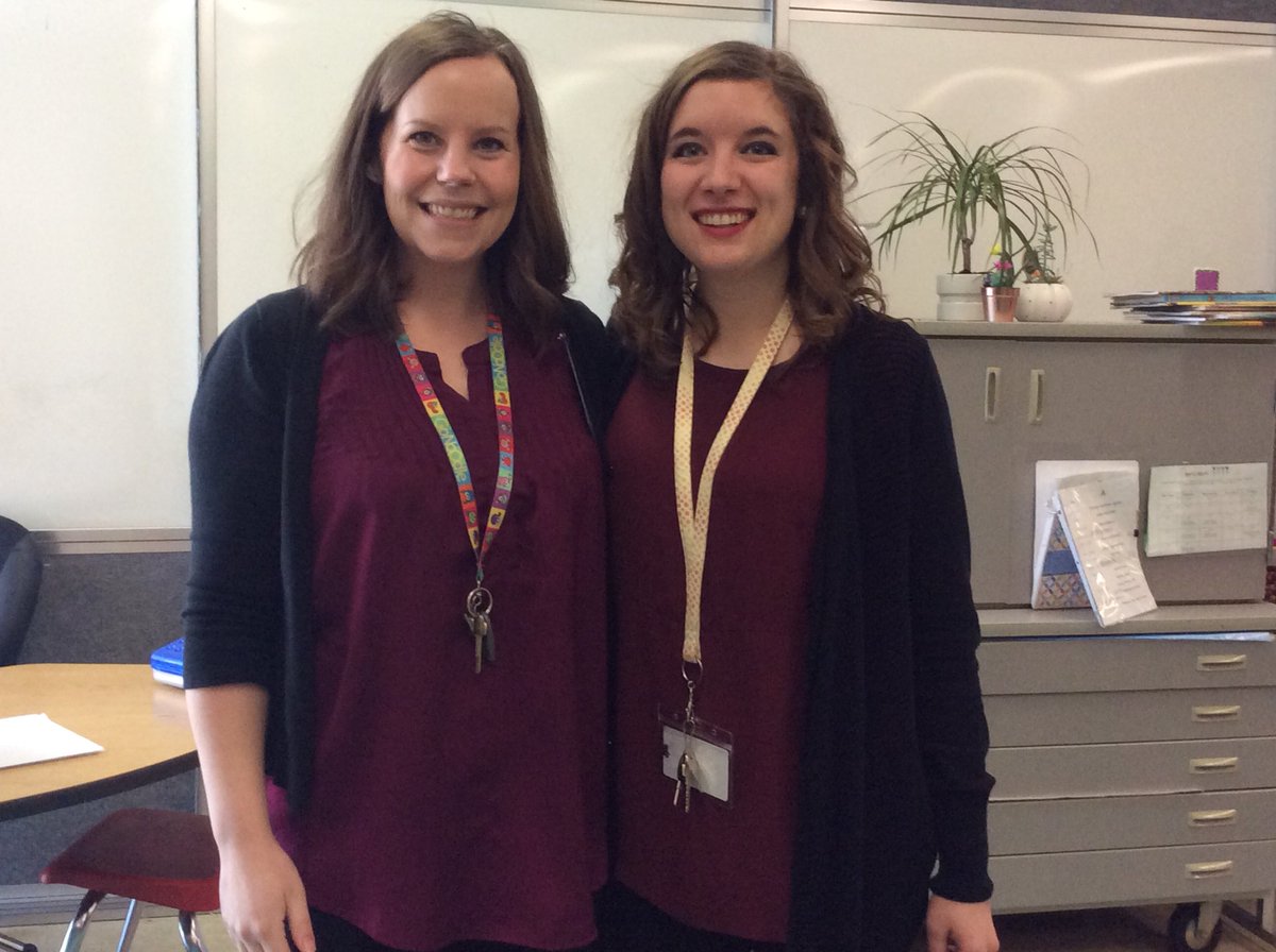 SraSchieve's tweet photo. #gagegators raising Pennies for Patients with “Twins Day” 👩👩//⚾️ https://t.co/0RVRWBl8xN