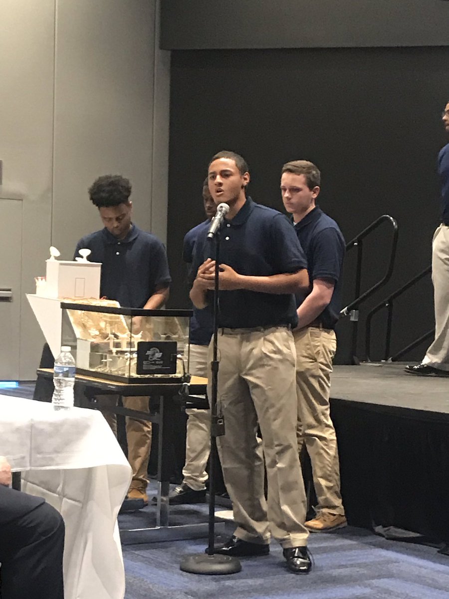 carly_woolfolk's tweet photo. Congratulations Dinwiddie Energy and Power students! 3rd place overall in the Energy Innovation Challenge! @Din_CoSchools #GetIntoEnergyVA #DeepRootsGreatHeights https://t.co/WwYzYx3B23
