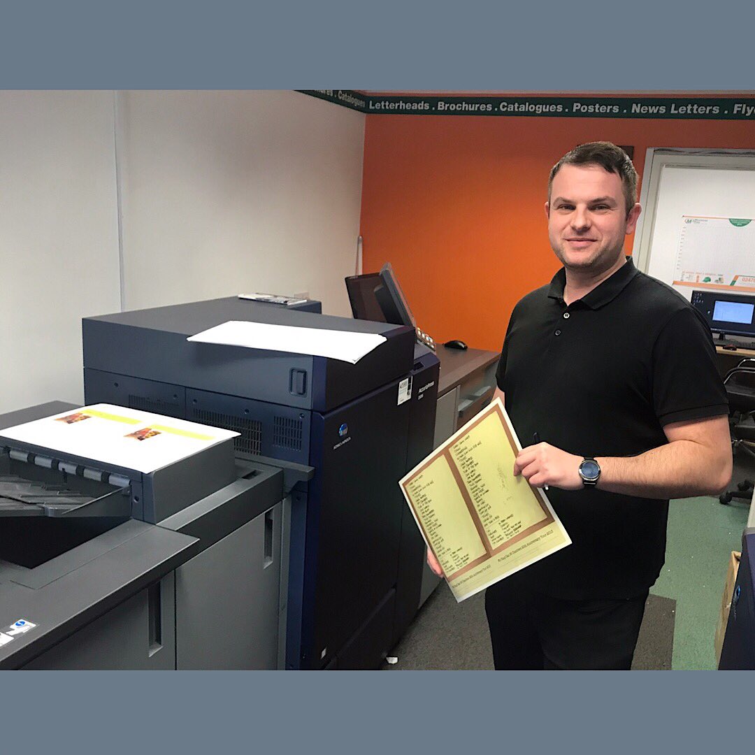 headancer's tweet image. dropped the final draft at the printers &amp;amp; steve liked the test print so much he asked me to sign it and took it home #BLAOW! #wutangclan #coventry