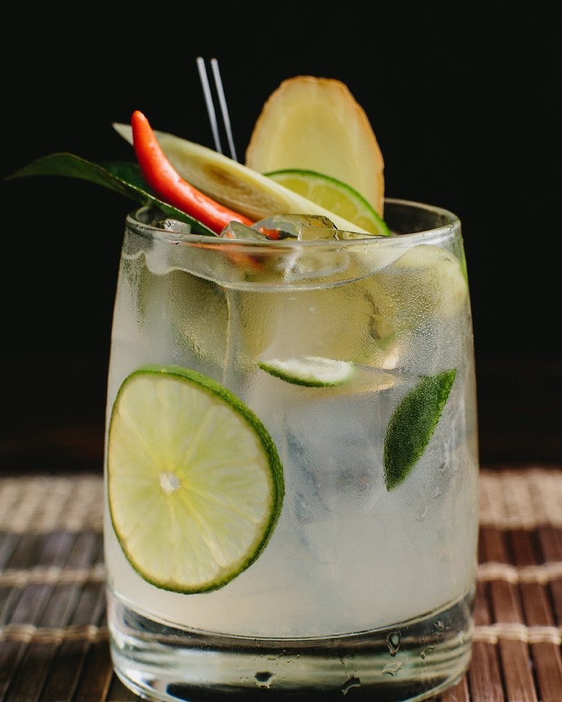 This drink looks so refreshing from <a href="/TukTukATL/">TukTukThaiFoodLoft</a> 🤩🤩 #drinkdinedo