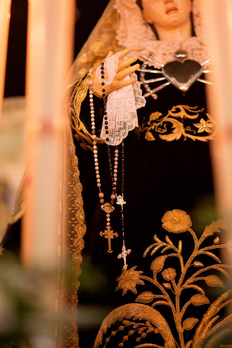 Falta hora y media para nuestra salida penitencial por las calles de #Pozoblanco. Antes las hermanas están convocadas a la celebración de la Santa Misa en Sta. Catalina. #Servitas <a href="/ccyhhpozoblanco/">CCyHH de Pozoblanco</a> <a href="/CruzDeGuiaPozo/">Cruz de Guía</a>  <a href="/PozoblancoTV/">Canal 54 Pozoblanco</a> @PRPozoblanco