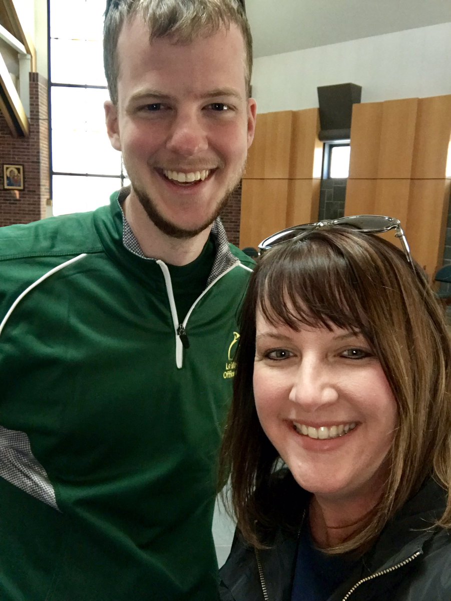 rdecesare's tweet photo. Had the BEST tour guide today @LeMoyne !! Thanks, @alberts_luke11 ! 💙💛💚💛 https://t.co/w74iLETYKi