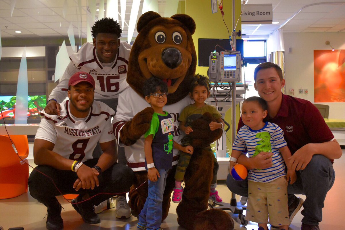 Coach_Bosak's tweet photo. As of today I can add Collegiate Mascot to my Resume!
Had an amazing visit to @MercySGF #JanePitt Pediatric Cancer Center! Thanks to @MSUBearBaseball and @MOStateFootball for putting a few smiles on some little faces! #BearUp 🐻⤴️ https://t.co/ZXcD1ynKOr