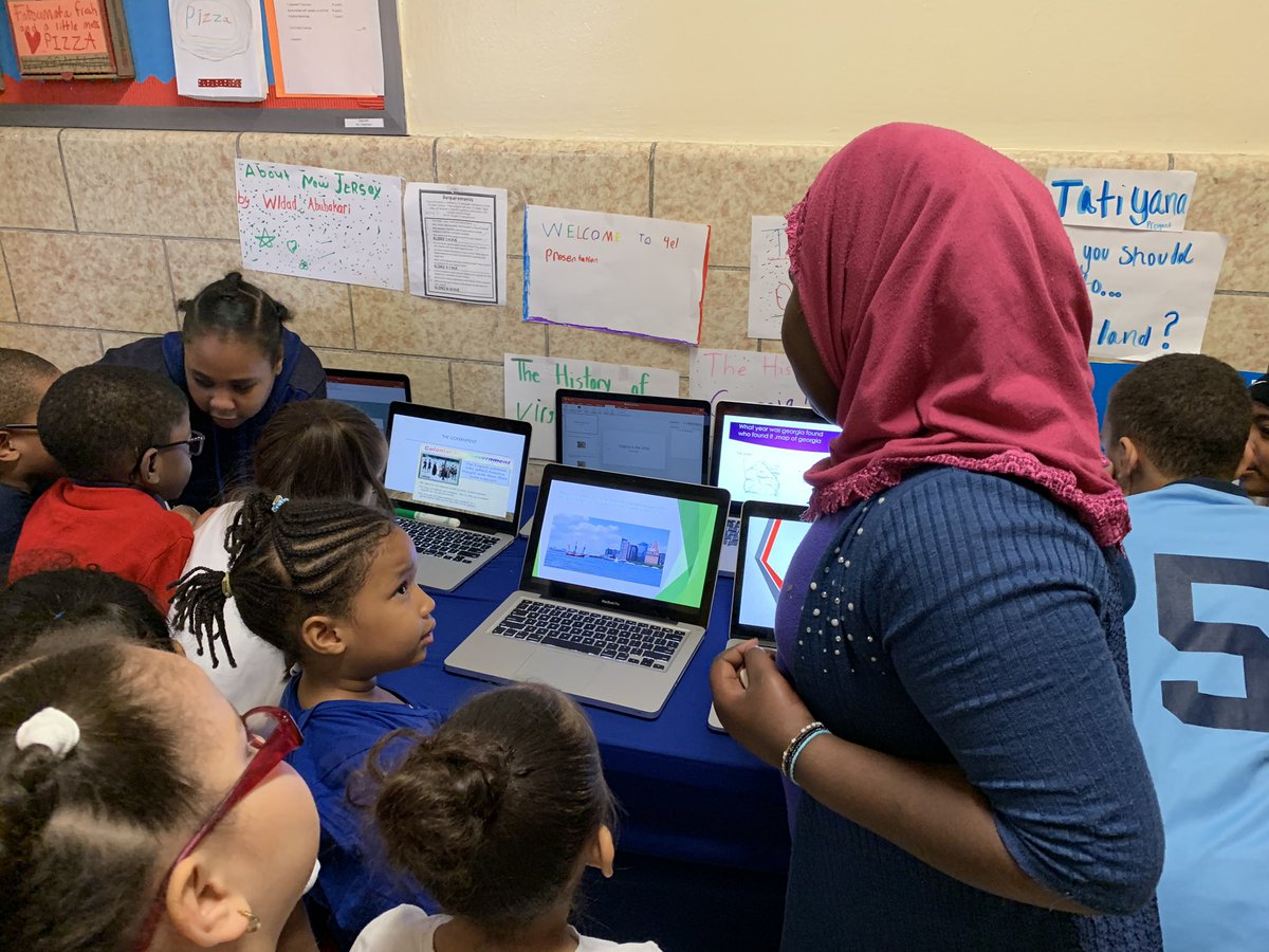 PS241STEM's tweet photo. Check out the great projects from STEMulate Your Mind #ps241 #whoarewe #wearestem #stemulateyourmind https://t.co/Qrs7fvPByN