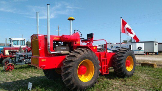Martin_Crest's tweet photo. 1967 Versatile D118 at #IPM2018,

Pain Court ON, Sep 2018 - for #TractorTuesday

Daily #PhotoTheme #Photography #Blackberry #FarmShow @IPMandRE

https://t.co/XlOj77pUJS https://t.co/5l4OnOEBL9 https://t.co/FkcnUcOIGu