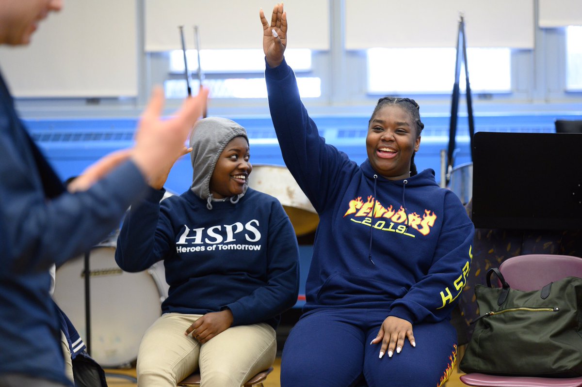 savethemusicfdn's tweet photo. We had an awesome visit at the High School for Public Service in Brooklyn where students received a #MusicTechGrant earlier this fall. Thank you to IOMAXIS for making this possible! (Photos by Allen Murabayashi) https://t.co/DkRZc5b2Rj