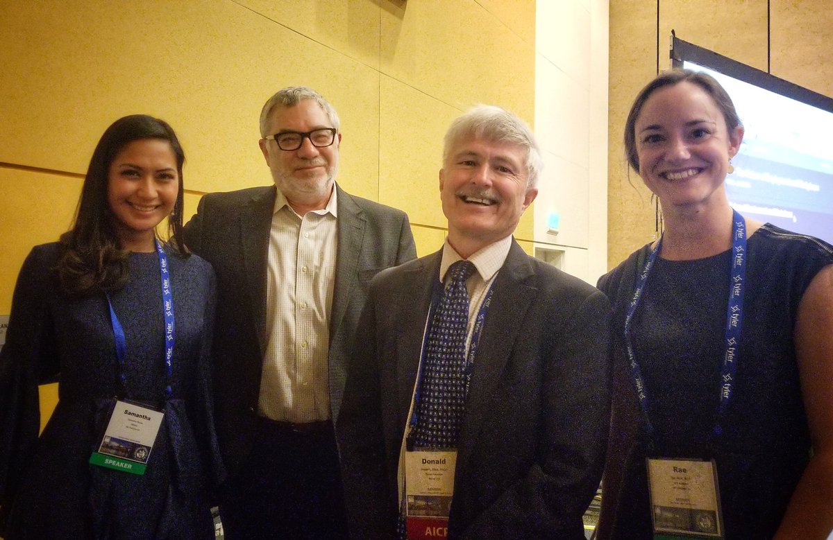 arae08's tweet photo. Happy panelists make for happy #NPC19 presentations &amp; happy audiences! 
Had fun at #Future of #Workplace, Rise of the Knowledge Worker, #PeopleFirstDesign thanks to @HOKNetwork @ClarionAssoc @Colliers @WeWork @samantharoxas! https://t.co/FJqtAFaelT