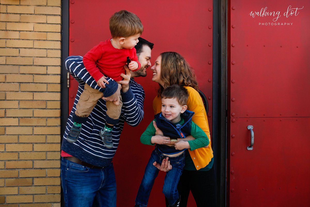 WalkingDotPhoto's tweet photo. Portraits from February, when all the tree were still not blooming. You'd never notice, though, given all the fun murals we used as backdrops! https://t.co/EGiYqmKb3U … #walkingdotphotography #durhamfamilyphotography #durhamportraitphotographer #durhamfamilies https://t.co/9JdTQDqU3V