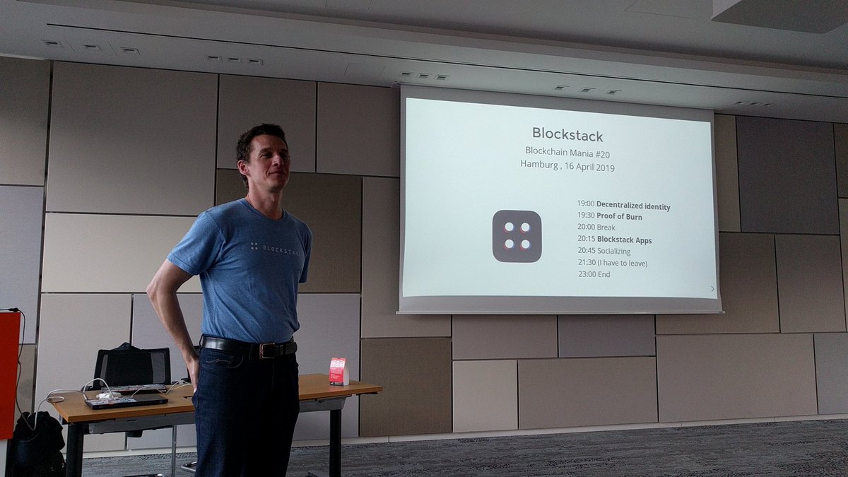 innovationMaze's tweet photo. #blockchainMania special event about the @blockstack https://t.co/fpHSxiL6d3